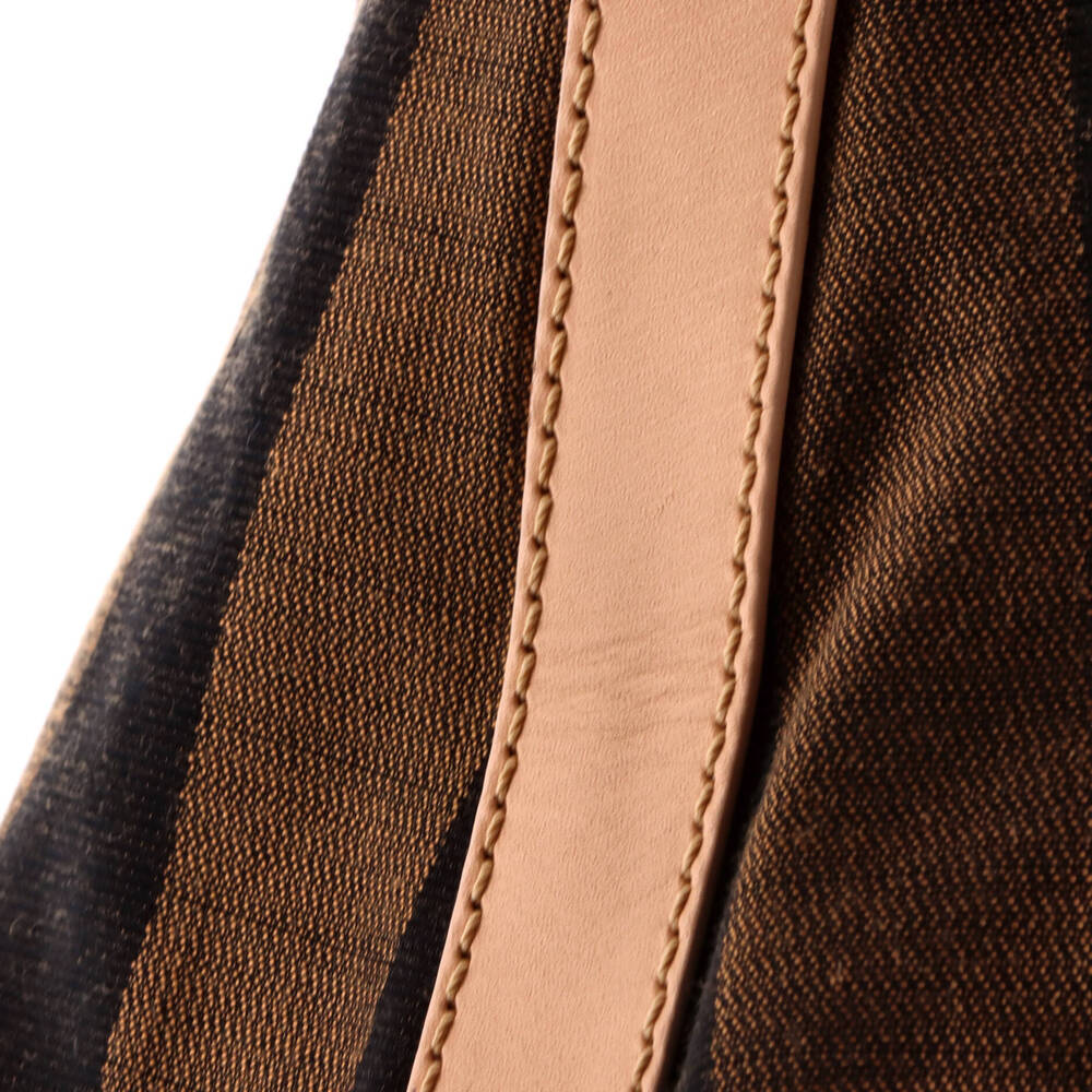 Fendi Large Hobo - Picture 6 of 6